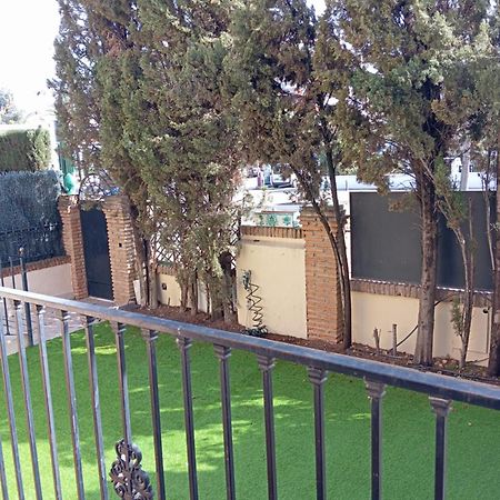 El Diez De Sultana Granada Bagian luar foto