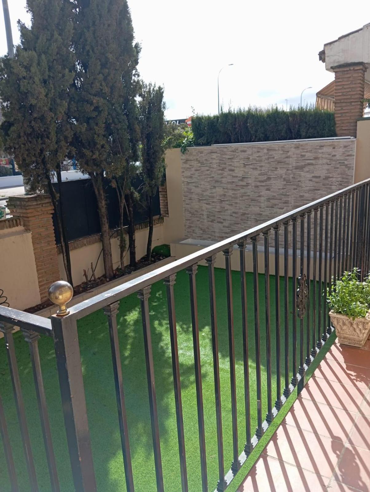 El Diez De Sultana Granada Bagian luar foto